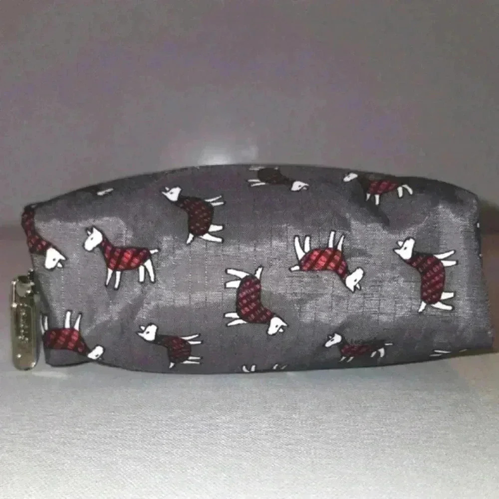 LeSportSac Lamb Black & Red Patterned Zipper Cosmetic Travel Bag 6.5 X 4 X 2" - Picture 6 of 13